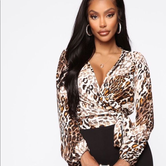 Top - Picture 3 of 3